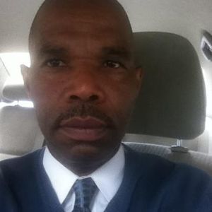 Meet your Posher, Enrique